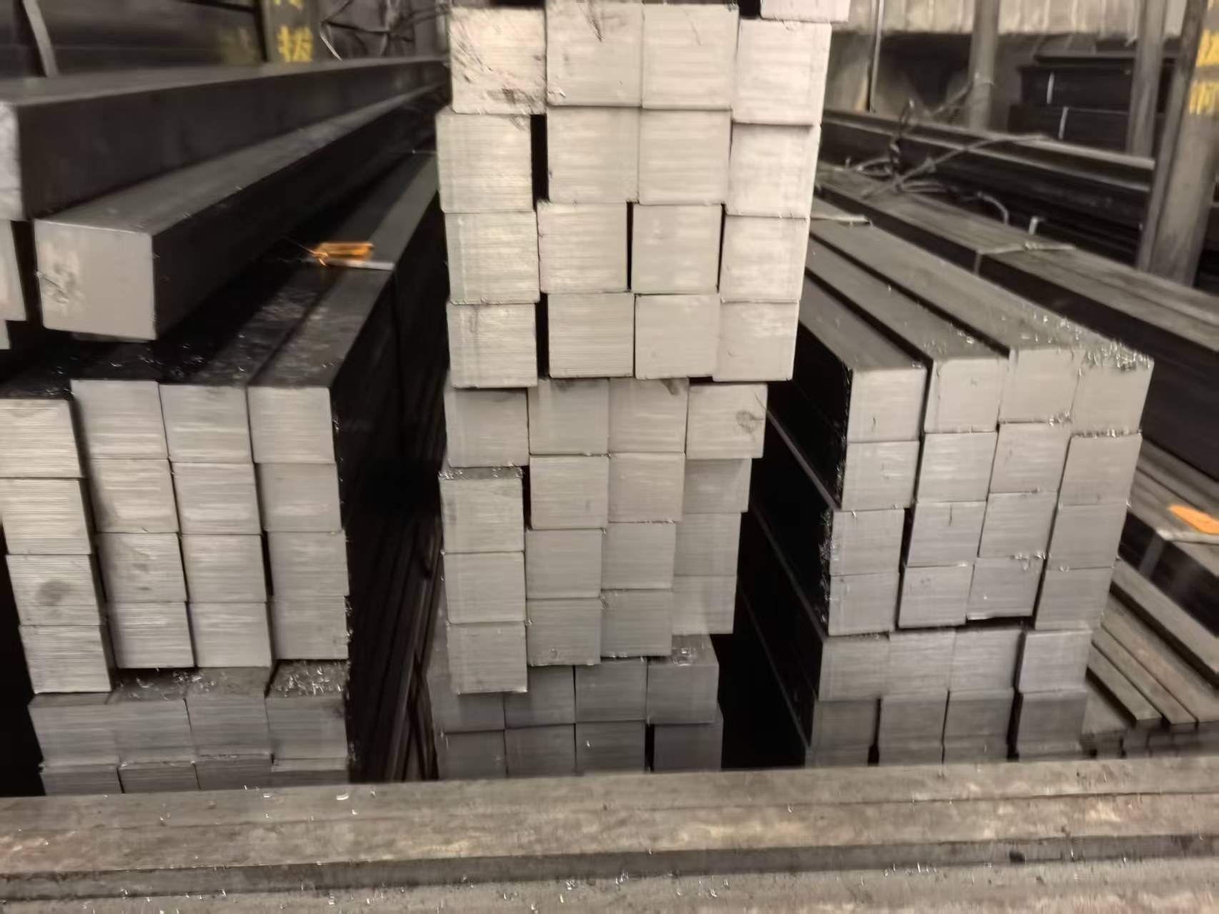 清远市精密管冷拔方钢 - 厂家